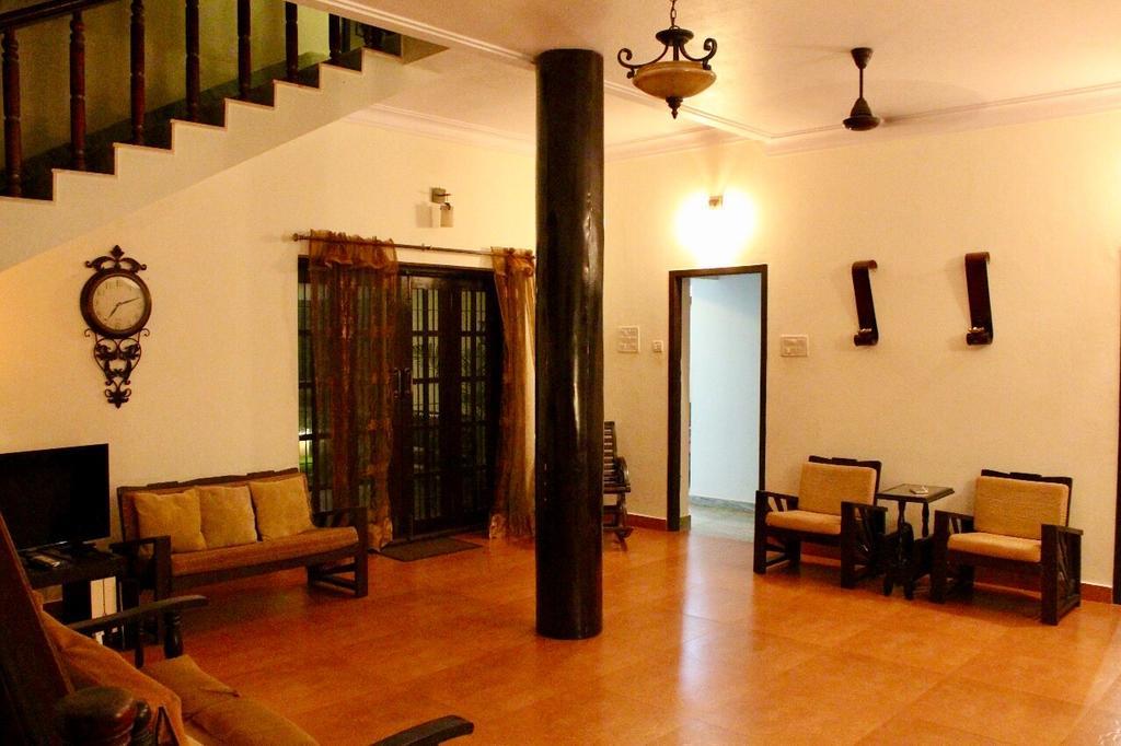 Urban Retreat Homestay Mangalore Buitenkant foto