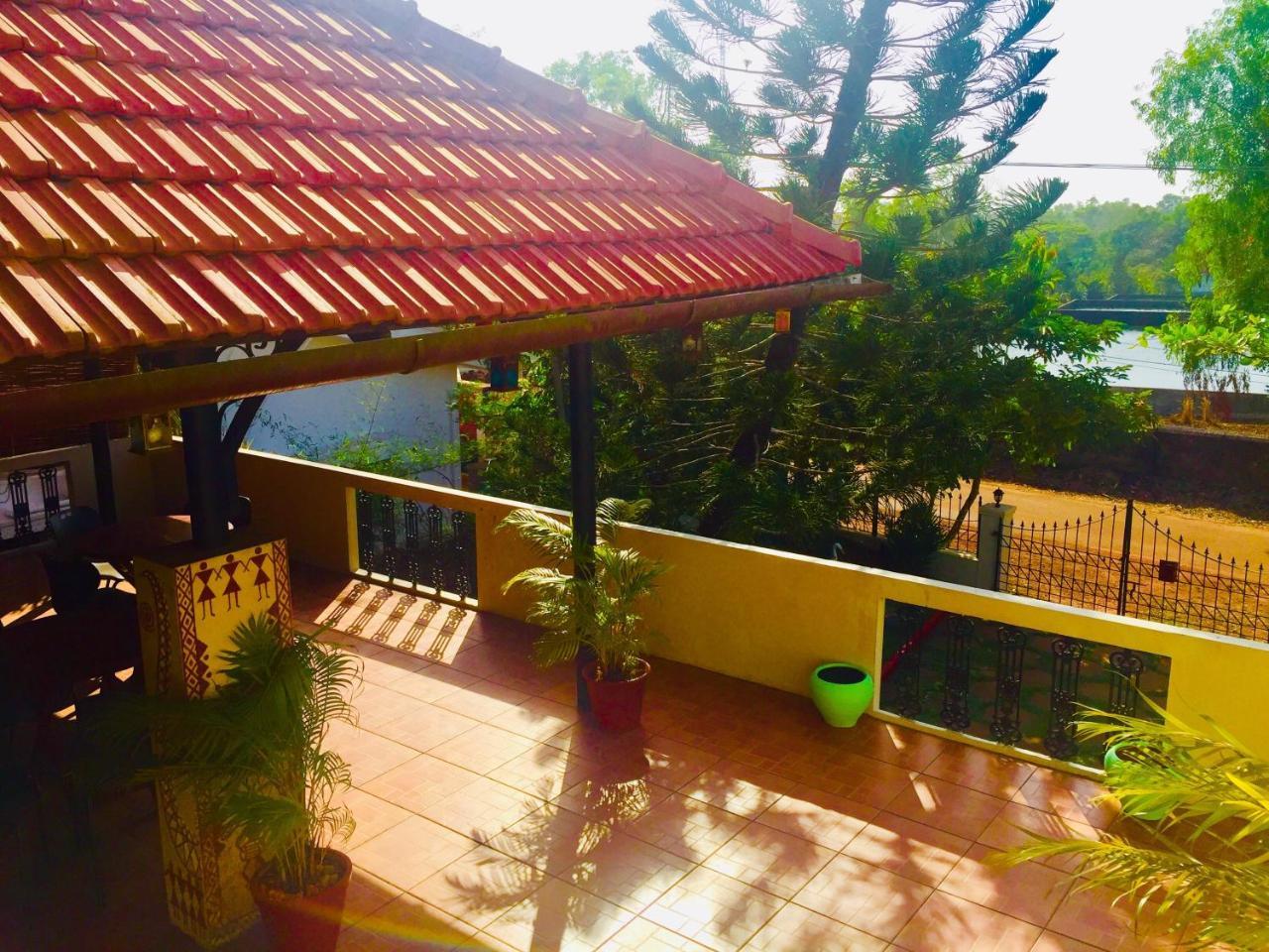 Urban Retreat Homestay Mangalore Buitenkant foto